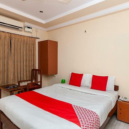 Oyo 38559 Ramana Residency Hotel Tiruvannāmalai Zewnętrze zdjęcie